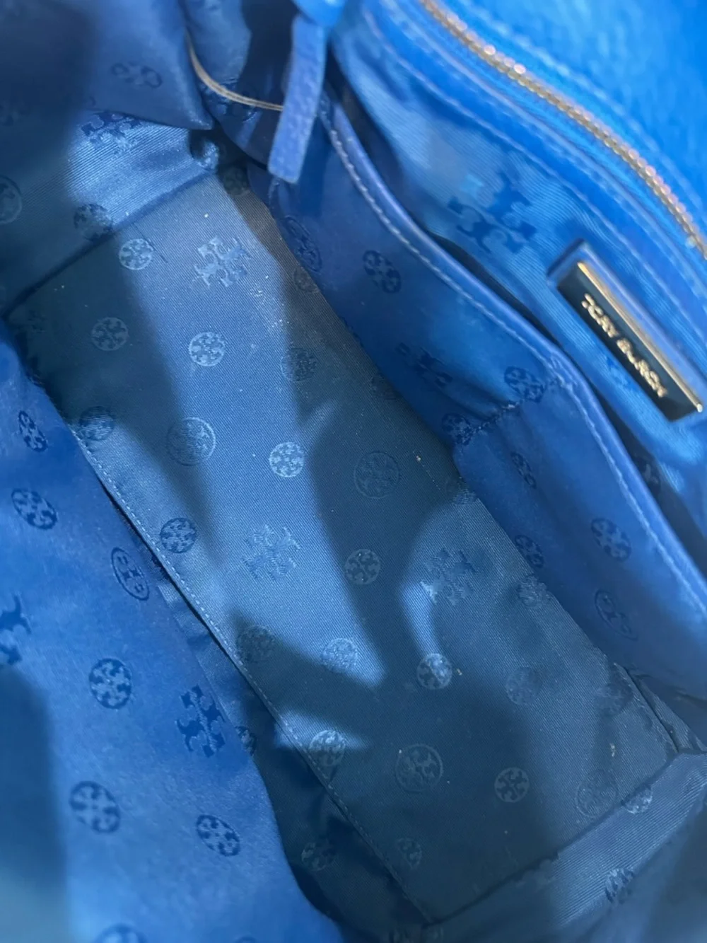 Tory Burch Electric Blue Pebbled Leather Crossbody Satchel - Picture 4 of 12